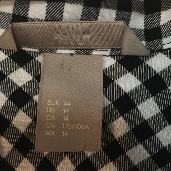 Plaid H&M Button up Tank - Picture 3 of 3